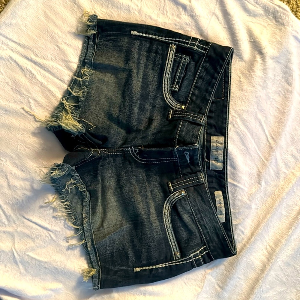 Daytrip capricorn shorts